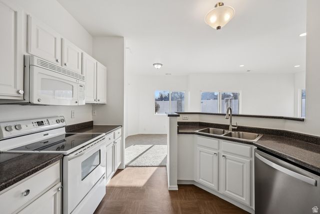 6647 W MERLOT WAY, West Jordan, UT 84081