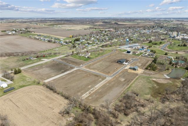 804 Fairway Drive, Shellsburg, IA 52332