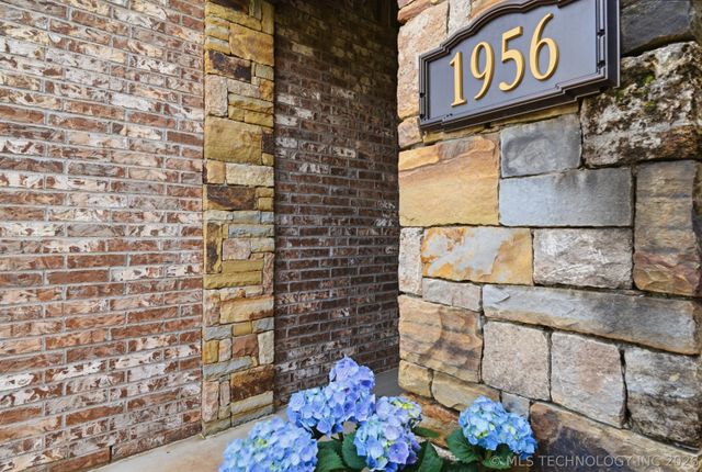1956 E 172nd Street S, Mounds, OK 74047