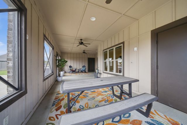 1956 E 172nd Street S, Mounds, OK 74047