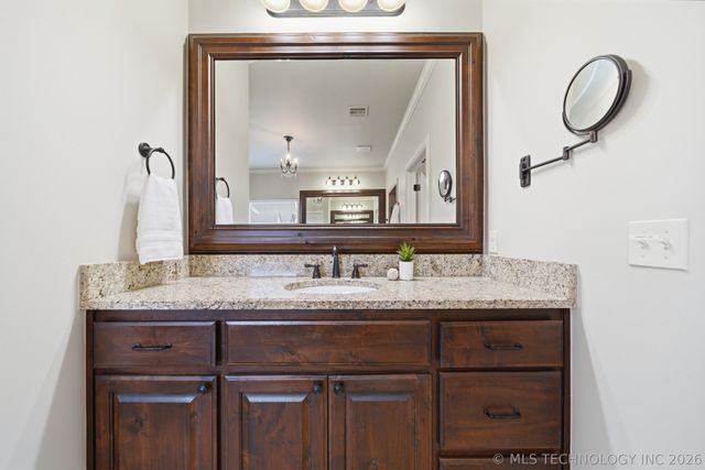 1956 E 172nd Street S, Mounds, OK 74047