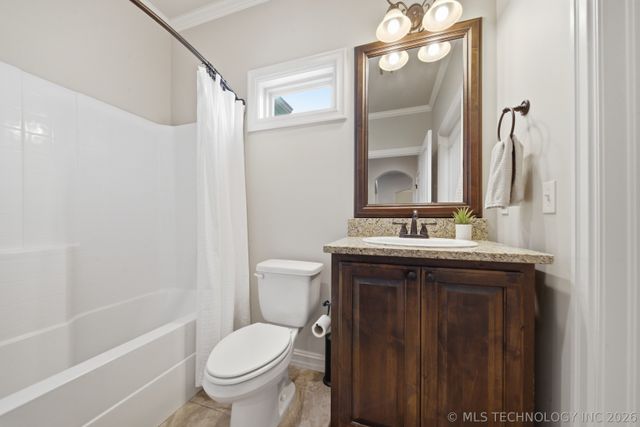 1956 E 172nd Street S, Mounds, OK 74047