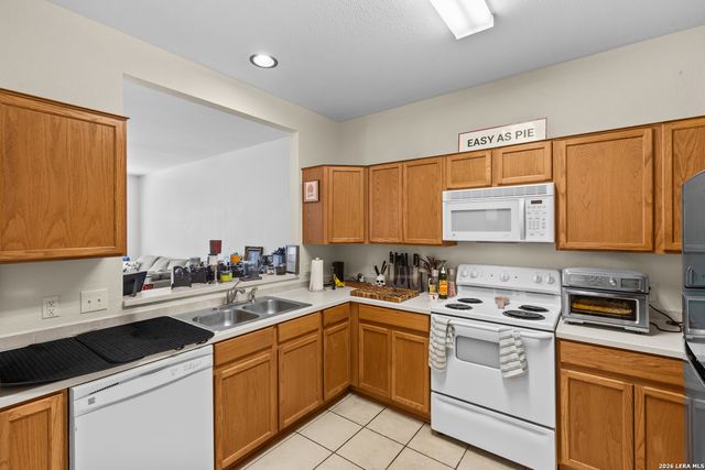 13523 Bristow Dawn, San Antonio, TX 78217