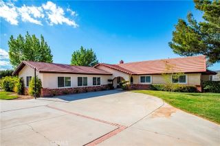2257 West Avenue N8, Palmdale, CA 93551