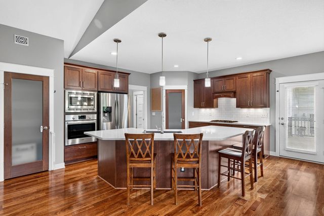1936 Kerry Drive NE, Rochester, MN 55906