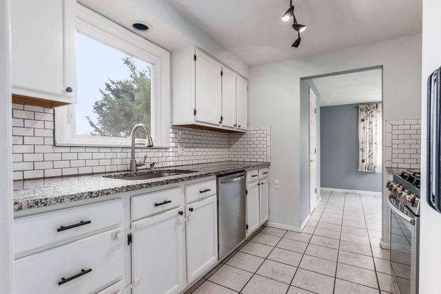 262 Leland Avenue, Columbus, OH 43214