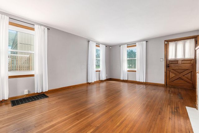 262 Leland Avenue, Columbus, OH 43214