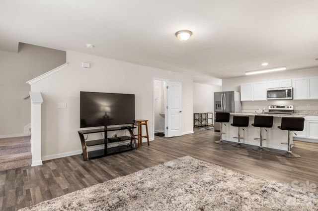 1455 Cypress Loop 33, Newton, NC 28658