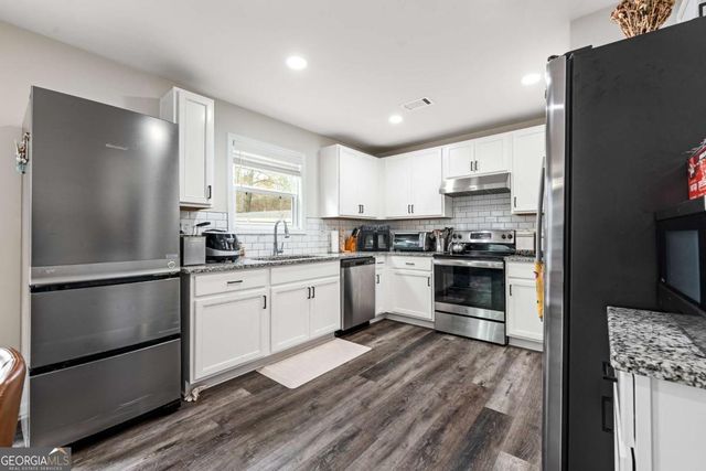 44 Fox Creek Drive, Braselton, GA 30517