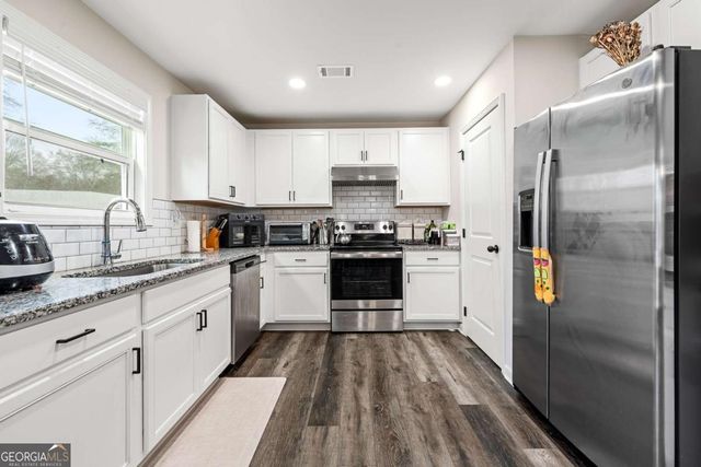 44 Fox Creek Drive, Braselton, GA 30517