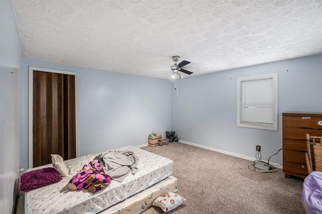 115 S Sherman Street, Sheridan, MI 48884