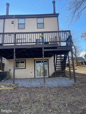 7109 KURTH LN, Lanham, MD 20706