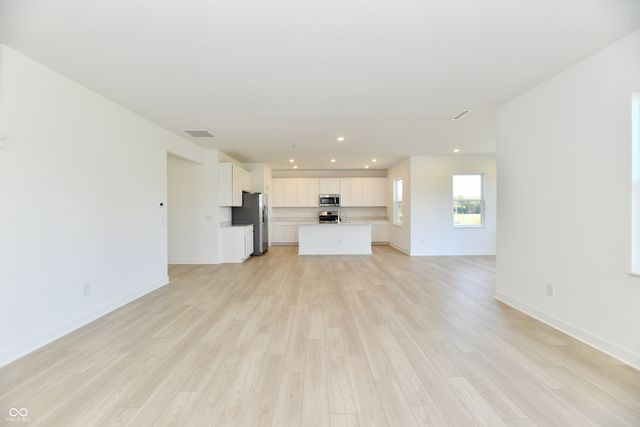 1148 Tansley Lane, Avon, IN 46123