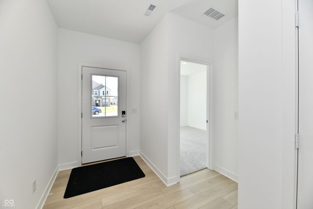 1148 Tansley Lane, Avon, IN 46123