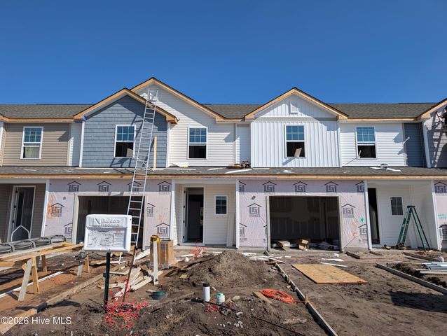 97 Commons View Drive, Hampstead, NC 28443