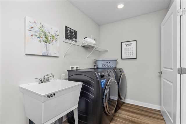 109 Independence Drive 108C, Jefferson Twp, PA 16023