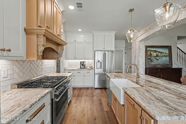 5090 Camp Crossing, Hernando, MS 38632