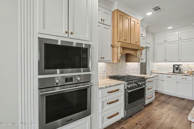 5090 Camp Crossing, Hernando, MS 38632