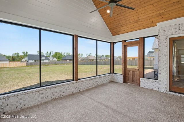 5090 Camp Crossing, Hernando, MS 38632