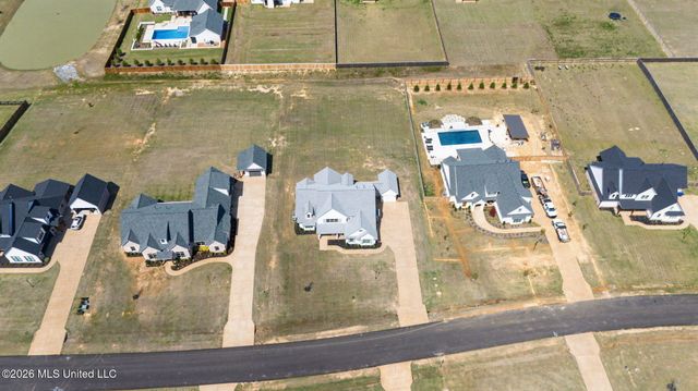 5090 Camp Crossing, Hernando, MS 38632