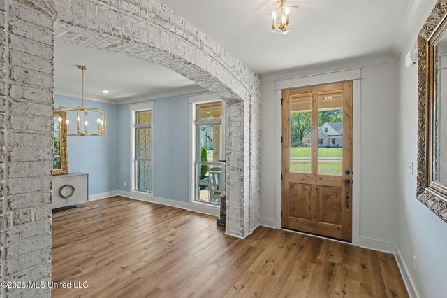 5090 Camp Crossing, Hernando, MS 38632
