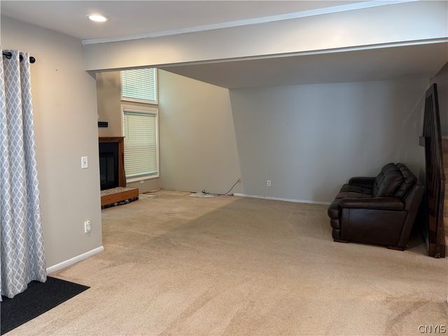 7 Jarvis Drive, Manlius, NY 13104