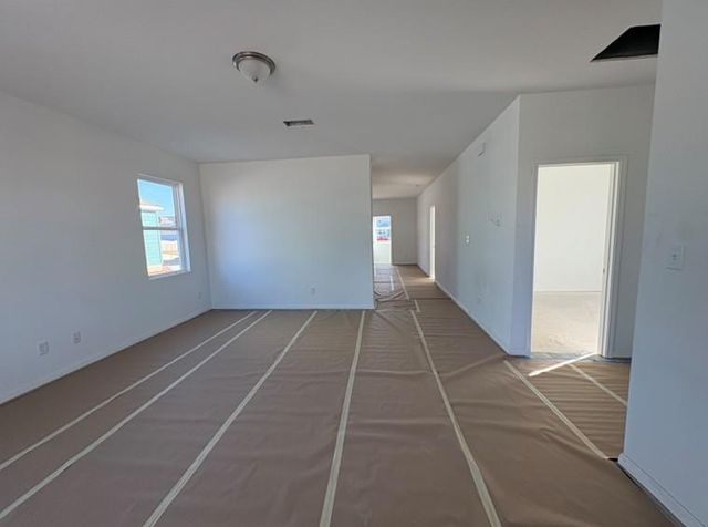 114 Cherry Blossom LN, Taylor, TX 76574