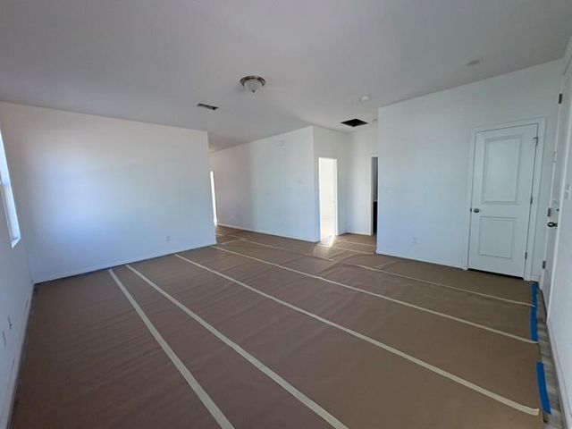 114 Cherry Blossom LN, Taylor, TX 76574