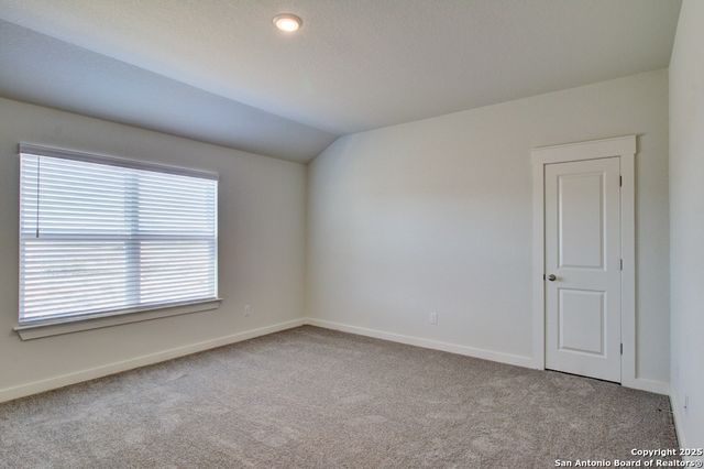 2703 Echinacea Path, Converse, TX 78109