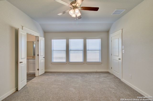 2703 Echinacea Path, Converse, TX 78109