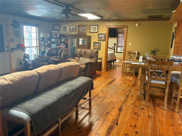 15901 County Road 1030, Blue Ridge, TX 75424