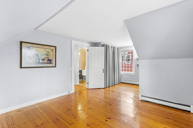 252 Clark Hill Rd, New Boston, NH 03070