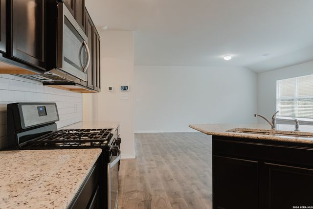 6554 HOFFMAN PLN, San Antonio, TX 78252