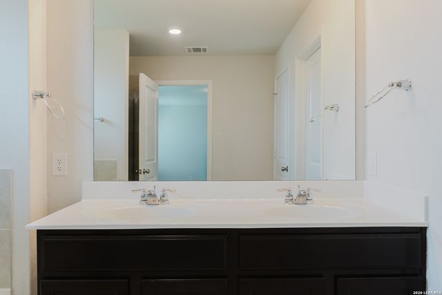 6554 HOFFMAN PLN, San Antonio, TX 78252