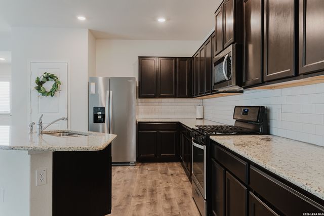 6554 HOFFMAN PLN, San Antonio, TX 78252