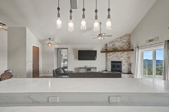 9515 Ham Luddy Rd, Mountain Ranch, CA 95246