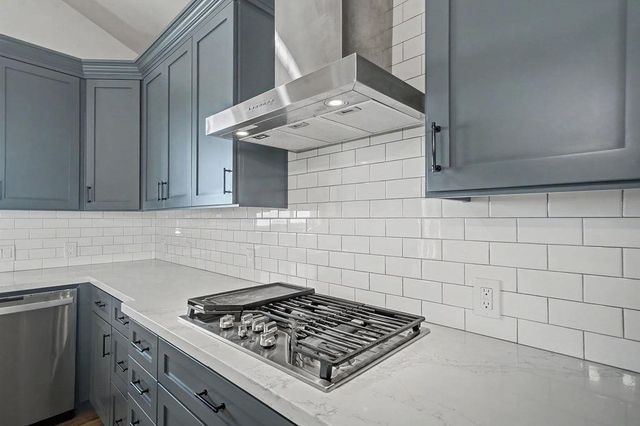 9515 Ham Luddy Rd, Mountain Ranch, CA 95246