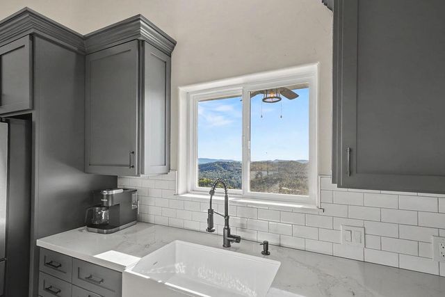 9515 Ham Luddy Rd, Mountain Ranch, CA 95246