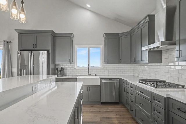 9515 Ham Luddy Rd, Mountain Ranch, CA 95246