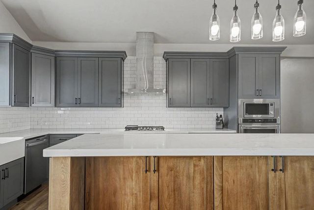 9515 Ham Luddy Rd, Mountain Ranch, CA 95246