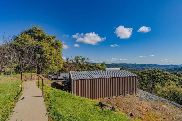 9515 Ham Luddy Rd, Mountain Ranch, CA 95246