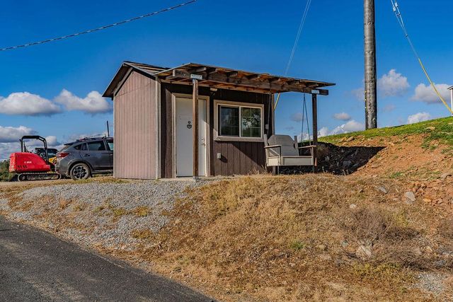 9515 Ham Luddy Rd, Mountain Ranch, CA 95246
