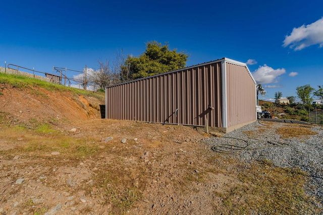 9515 Ham Luddy Rd, Mountain Ranch, CA 95246