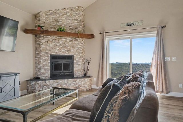 9515 Ham Luddy Rd, Mountain Ranch, CA 95246