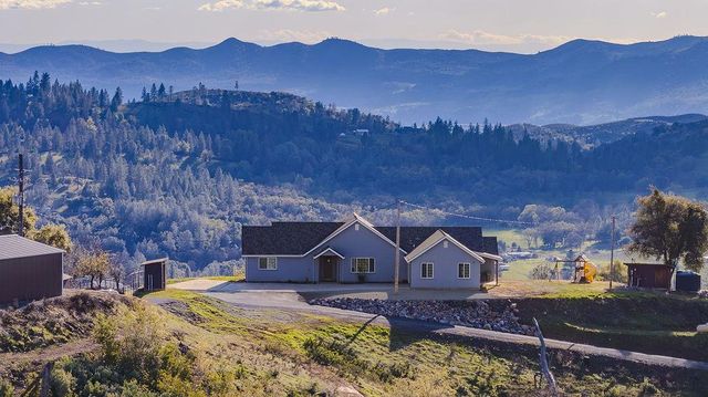 9515 Ham Luddy Rd, Mountain Ranch, CA 95246