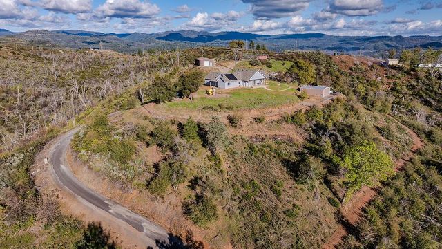 9515 Ham Luddy Rd, Mountain Ranch, CA 95246