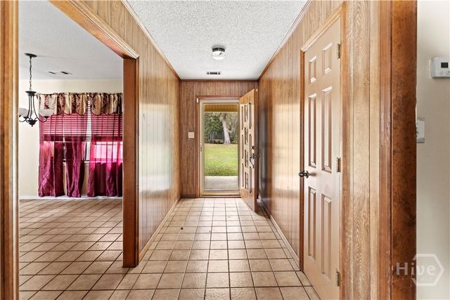 160 Hall Street, Hinesville, GA 31313