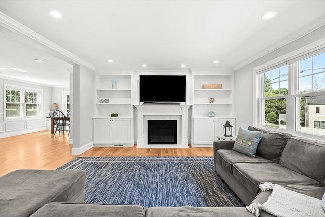 21 Willowdale Road, Winchester, MA 01890