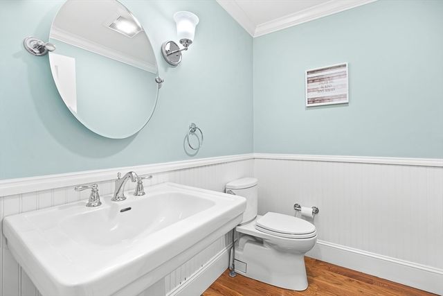 21 Willowdale Road, Winchester, MA 01890