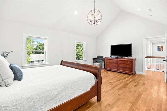 21 Willowdale Road, Winchester, MA 01890